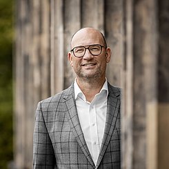  Prof. Dr.-Ing. habil. Guido Spars